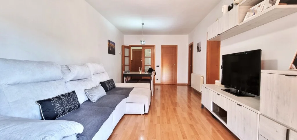 Piso de 90 m² en Canyadó con plaza de aparcamiento