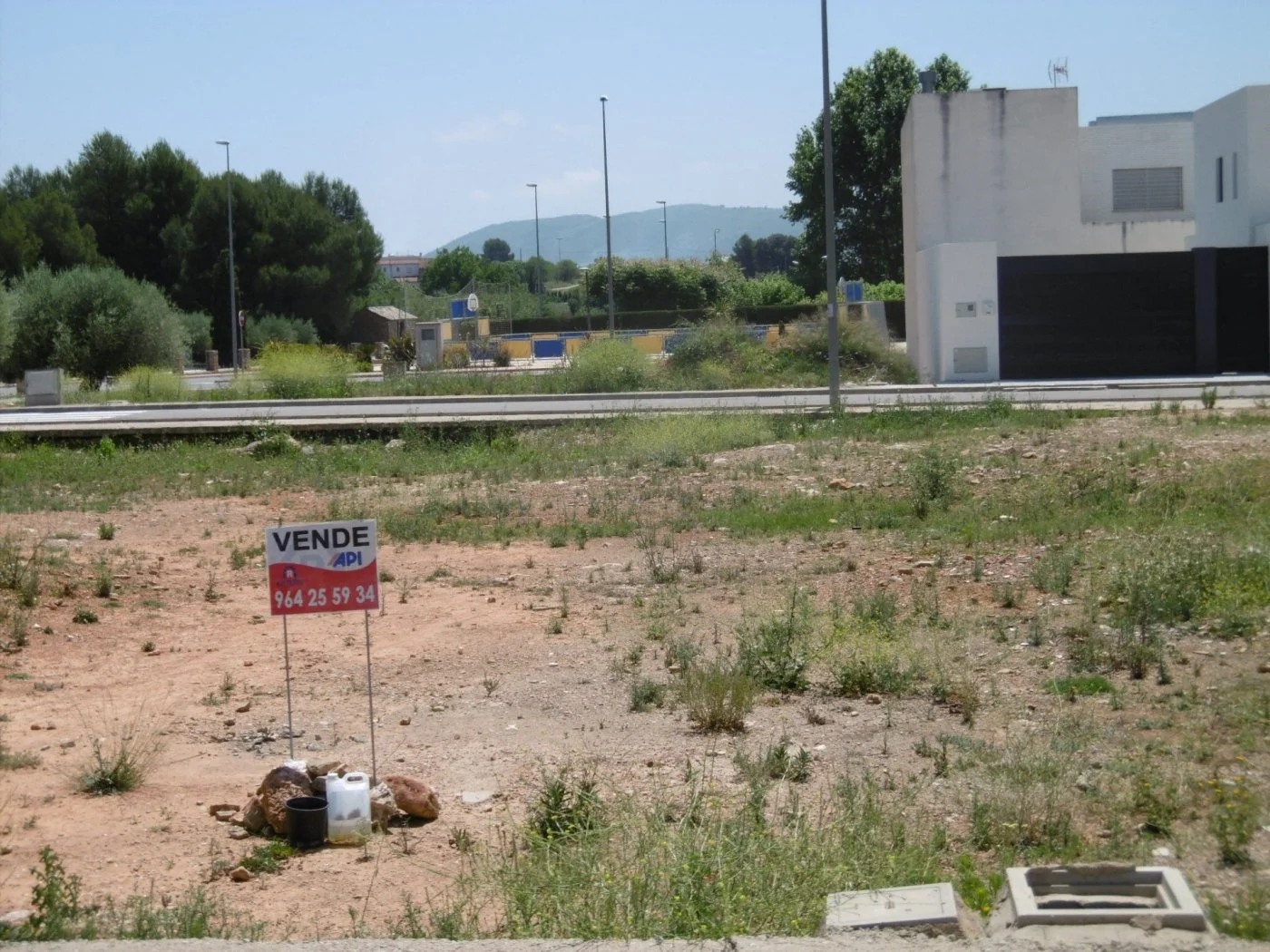 Solar urbano de 100 m² para desarrollar