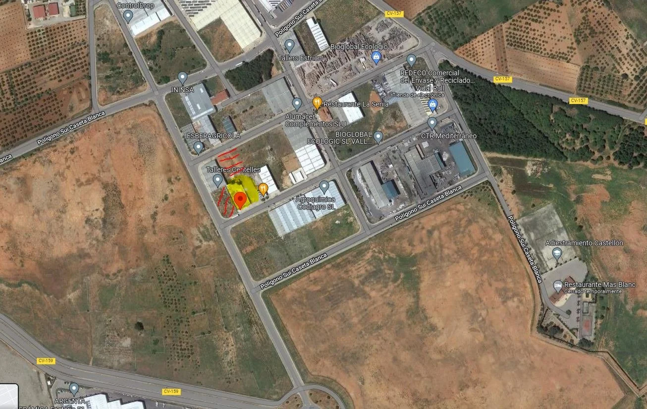Solar industrial con potencial edificable
