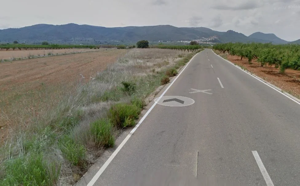 Level rural plot near Vilafamés