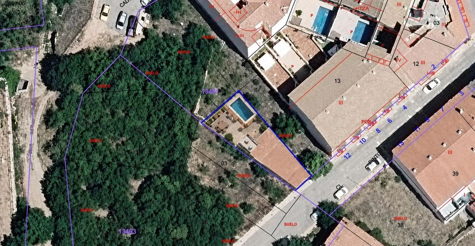 Urban plot with two-storey potential