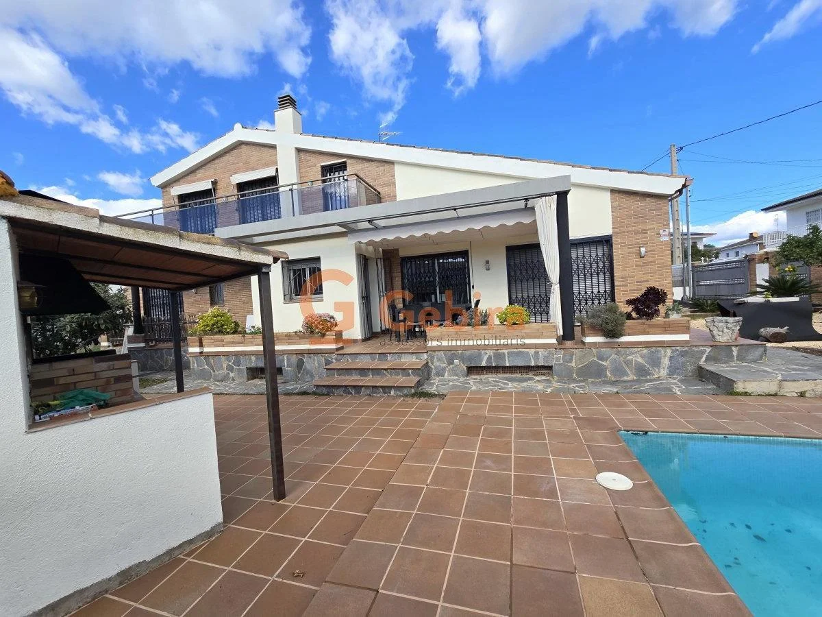 Private-pool house in Segur, 4 bedrooms