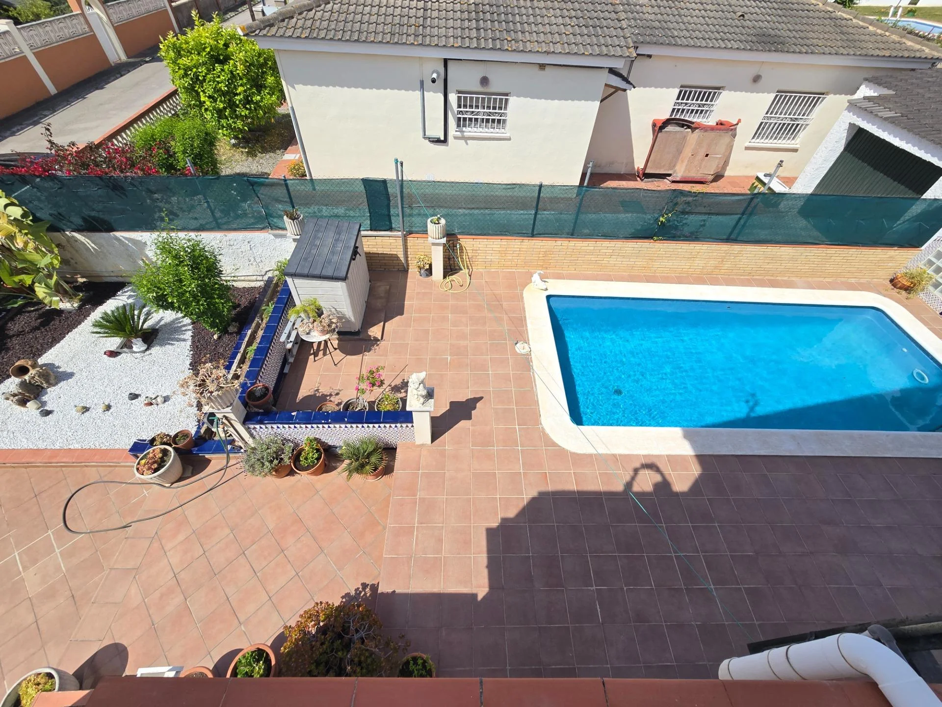 Piso reformado en Cunit con piscina privada