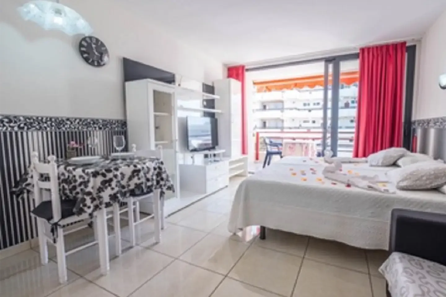 Sea-view studio, Playa de Las Américas