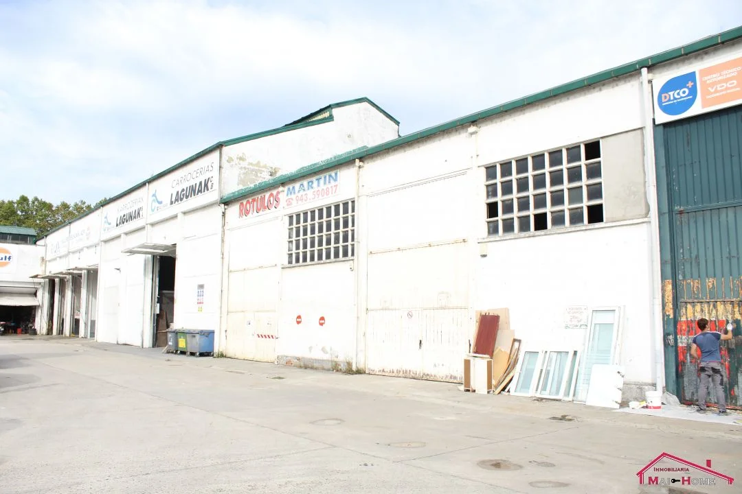 Pabellón industrial en Sorabilla, 258 m²