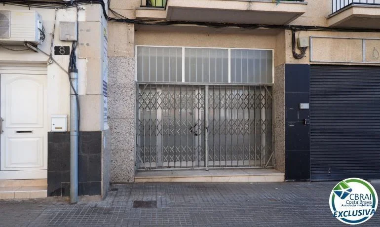 Local comercial céntrico de 63 m² y visible