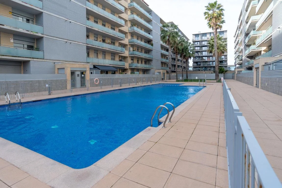 Seafront Badalona flat, 3 bedrooms