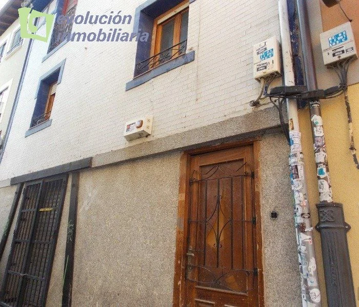 Casa céntrica en Belorado, 246 m²
