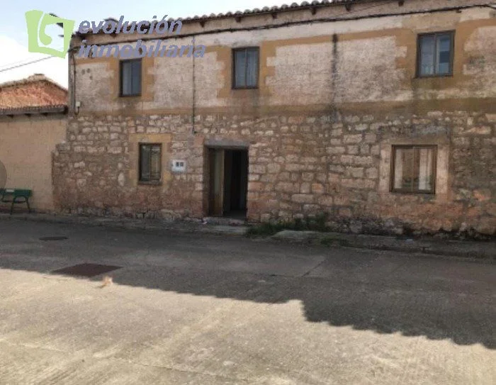 Reform-ready village house, 140 m²