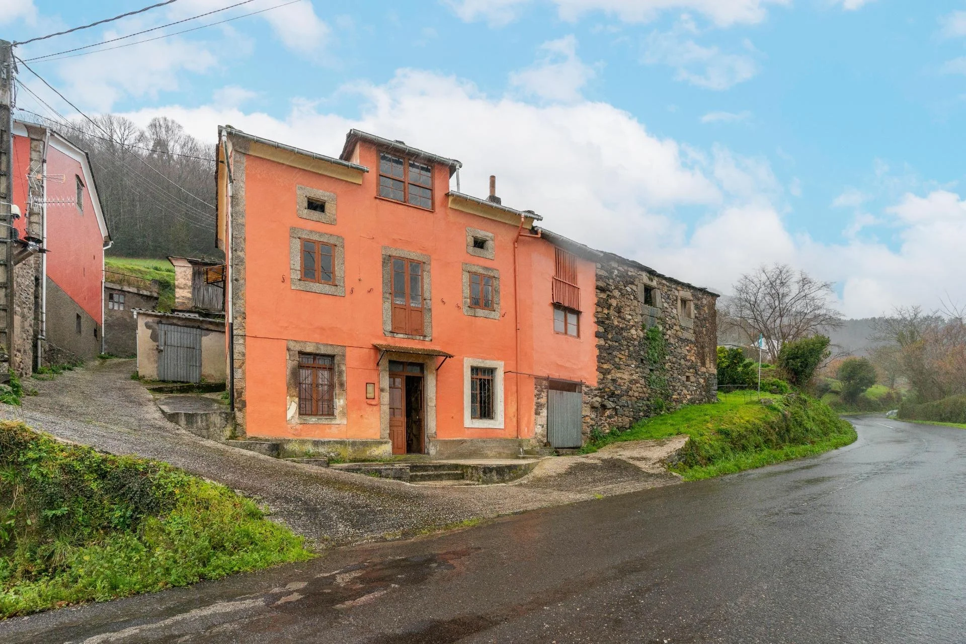 Traditional Boal house, 188 m²