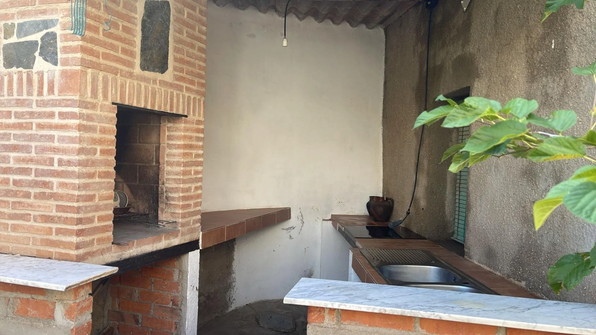 Large village house with six bedrooms