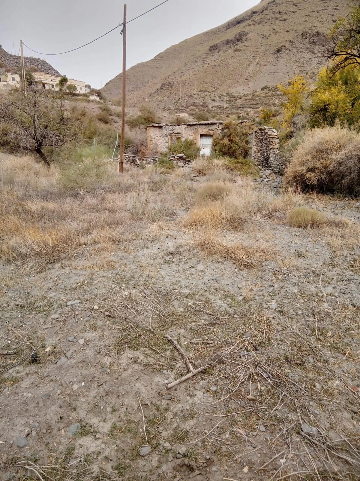 Cortijo rural con parcela de 900 m²