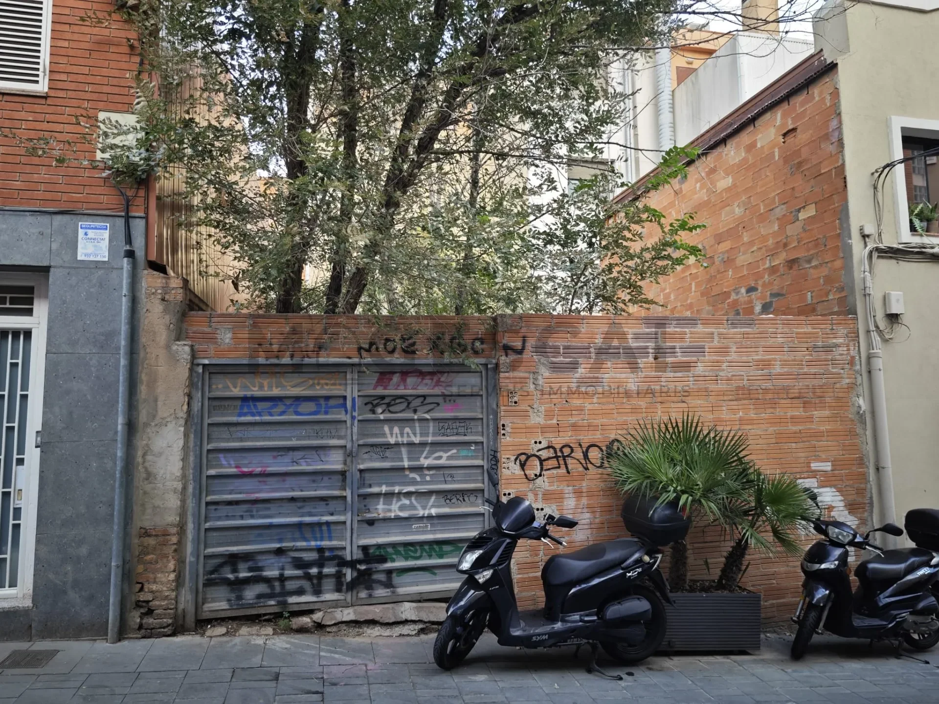 Buildable Urban Plot in Guinardó