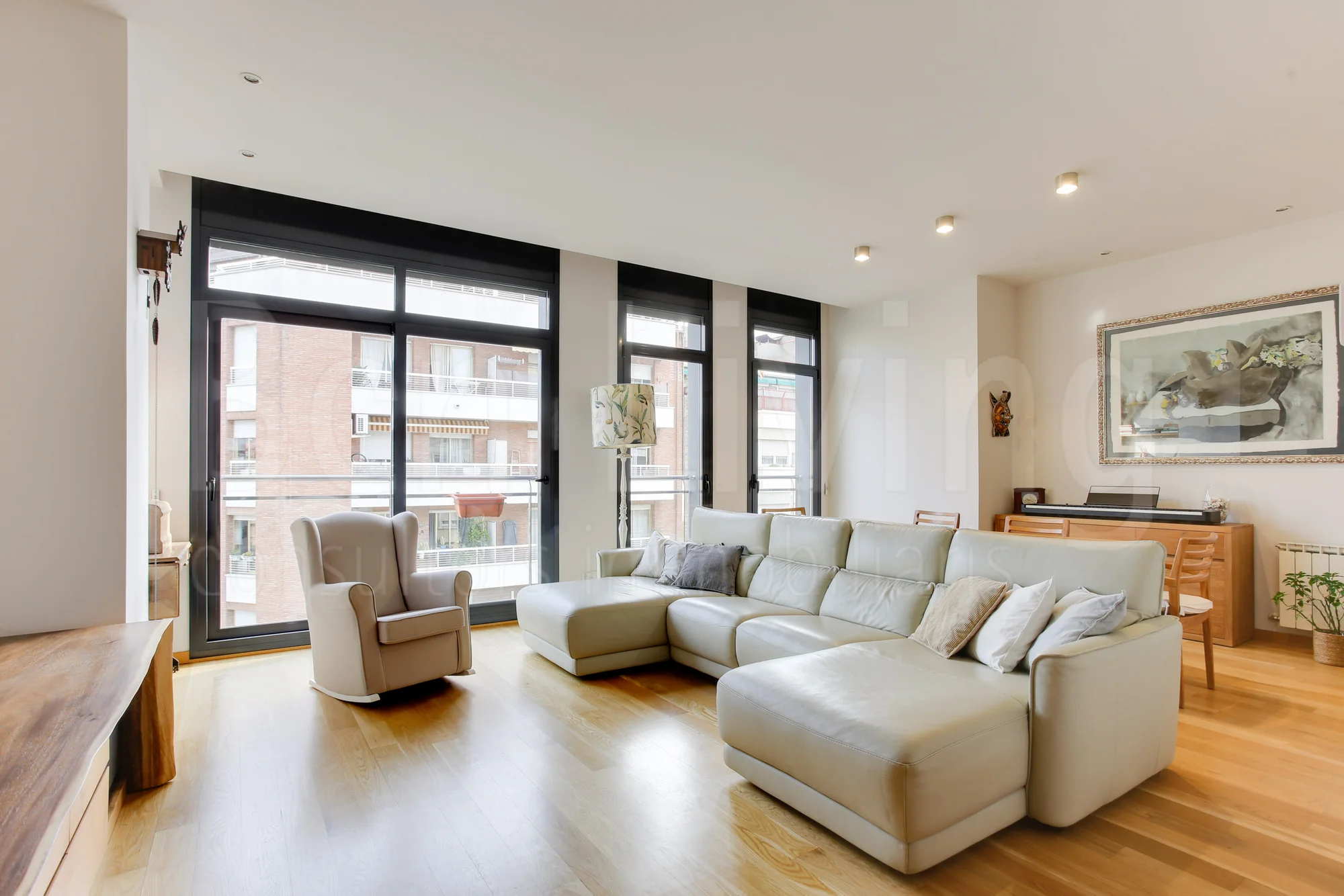 Spacious Eixample flat, four bedrooms