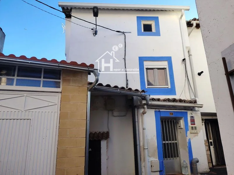 Village house with 100 m² garden
