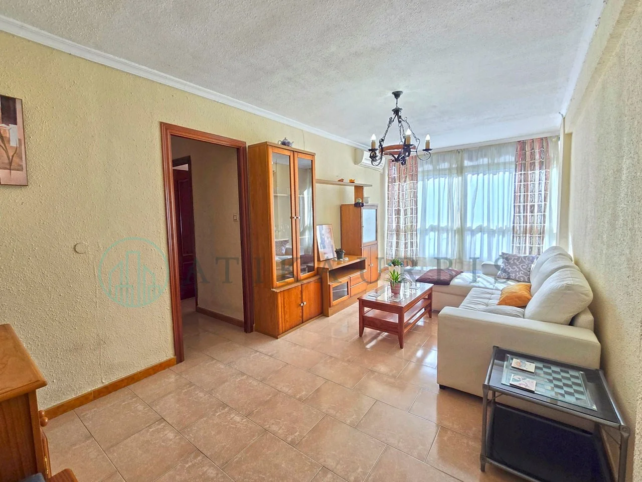 Piso en Málaga junto a la playa, 3 habitaciones