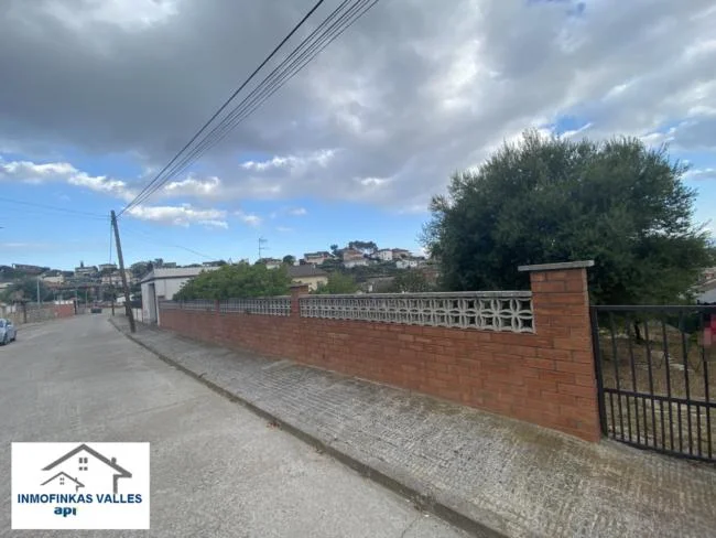 Urban plot in Can Prat, 852 m²
