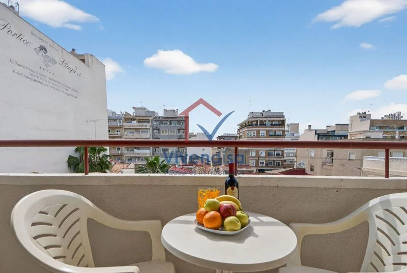 Central Torrevieja flat with terrace