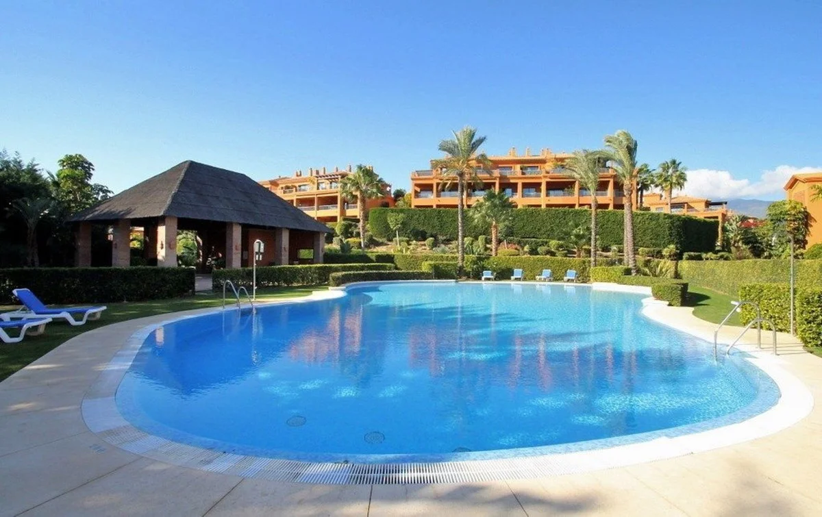 Apartamento en primera línea de golf con 2 dormitorios