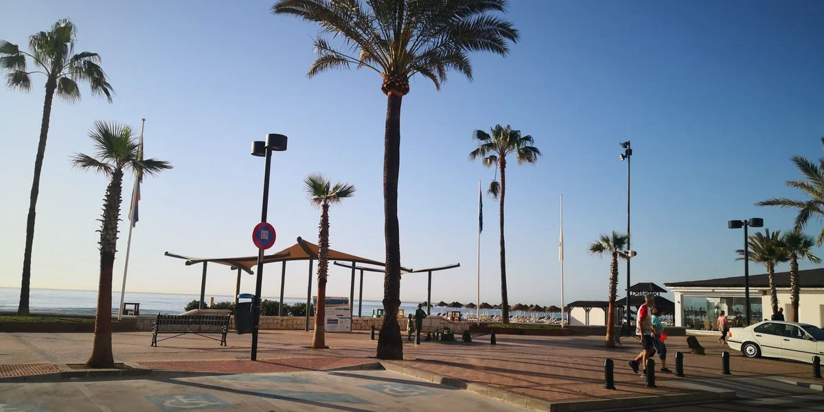Beachfront Fuengirola apartment, two bedrooms