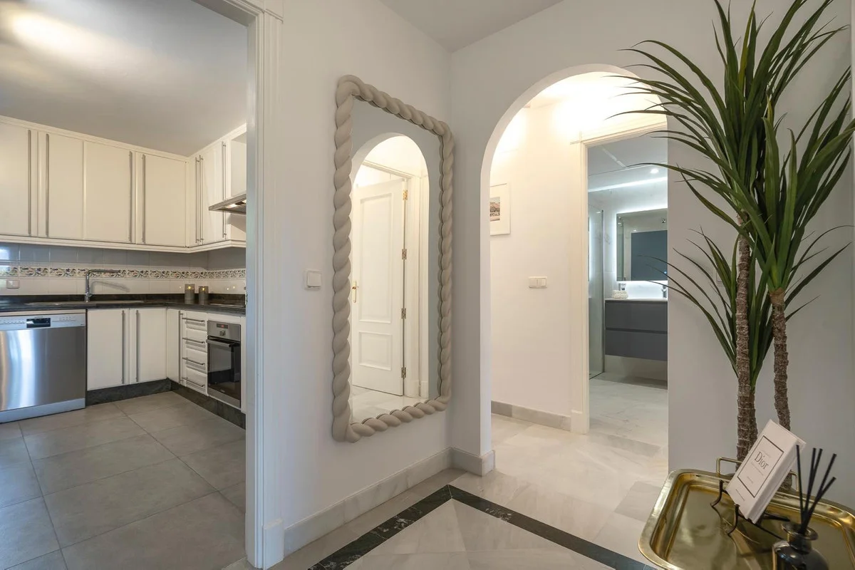 Apartamento de dos dormitorios en Nueva Andalucía