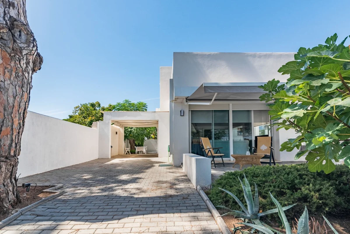 Marbella villa with four bedrooms