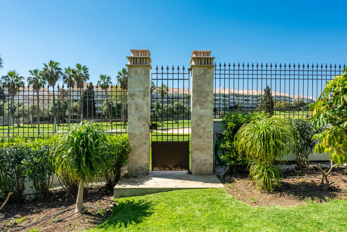 Golf-front villa with development potential
