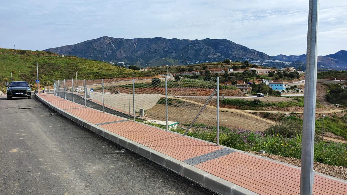 Mijas Golf plot with approved project