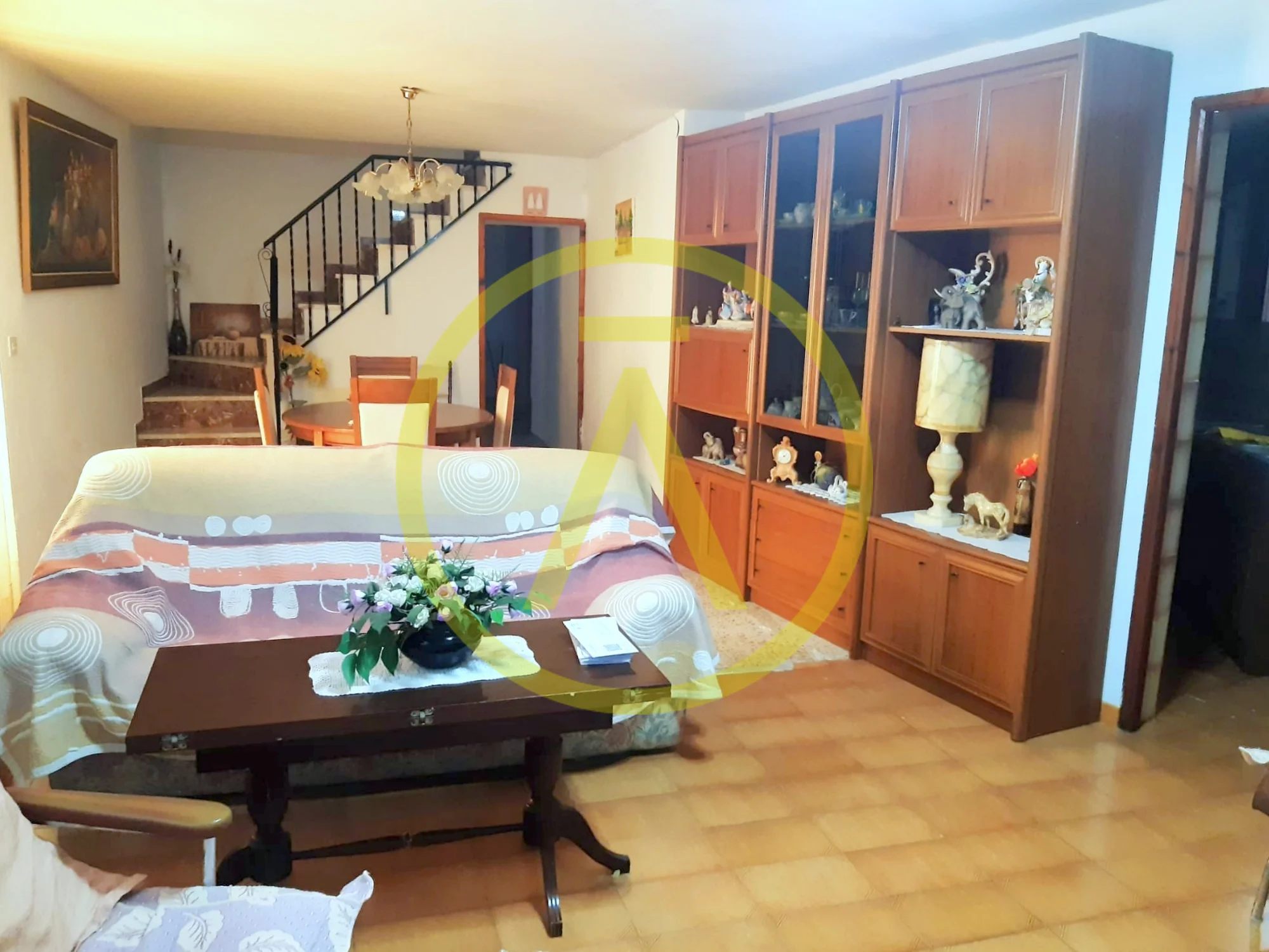 Casa familiar de dos plantas cerca de Alcalá