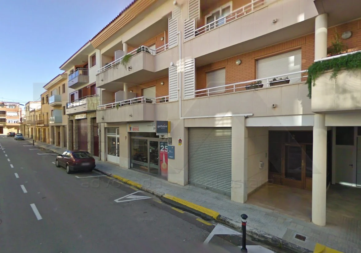 Flexible commercial unit, 72 m²