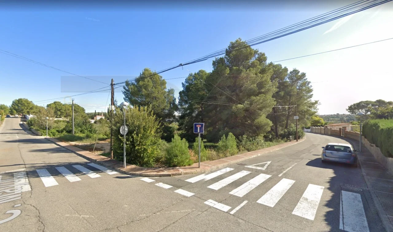 Urban Pallaresos Park plot, 1,284 m²
