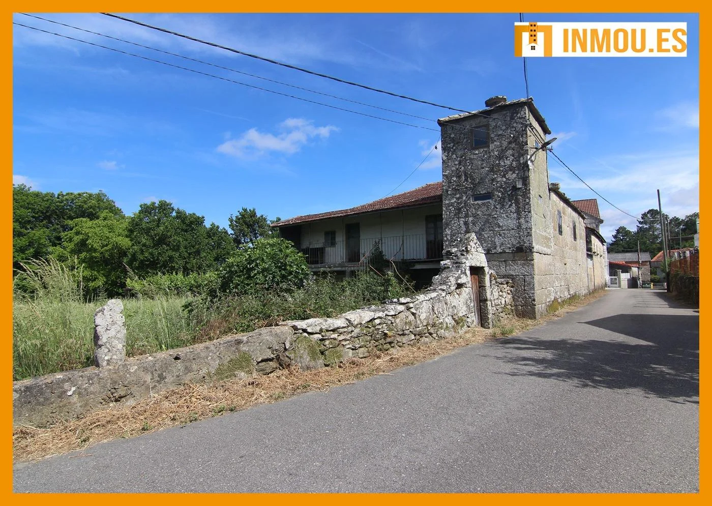 Reformable house with 1,174 m² plot