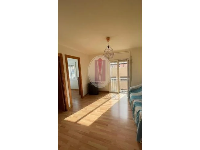 Central tenanted flat, three bedrooms