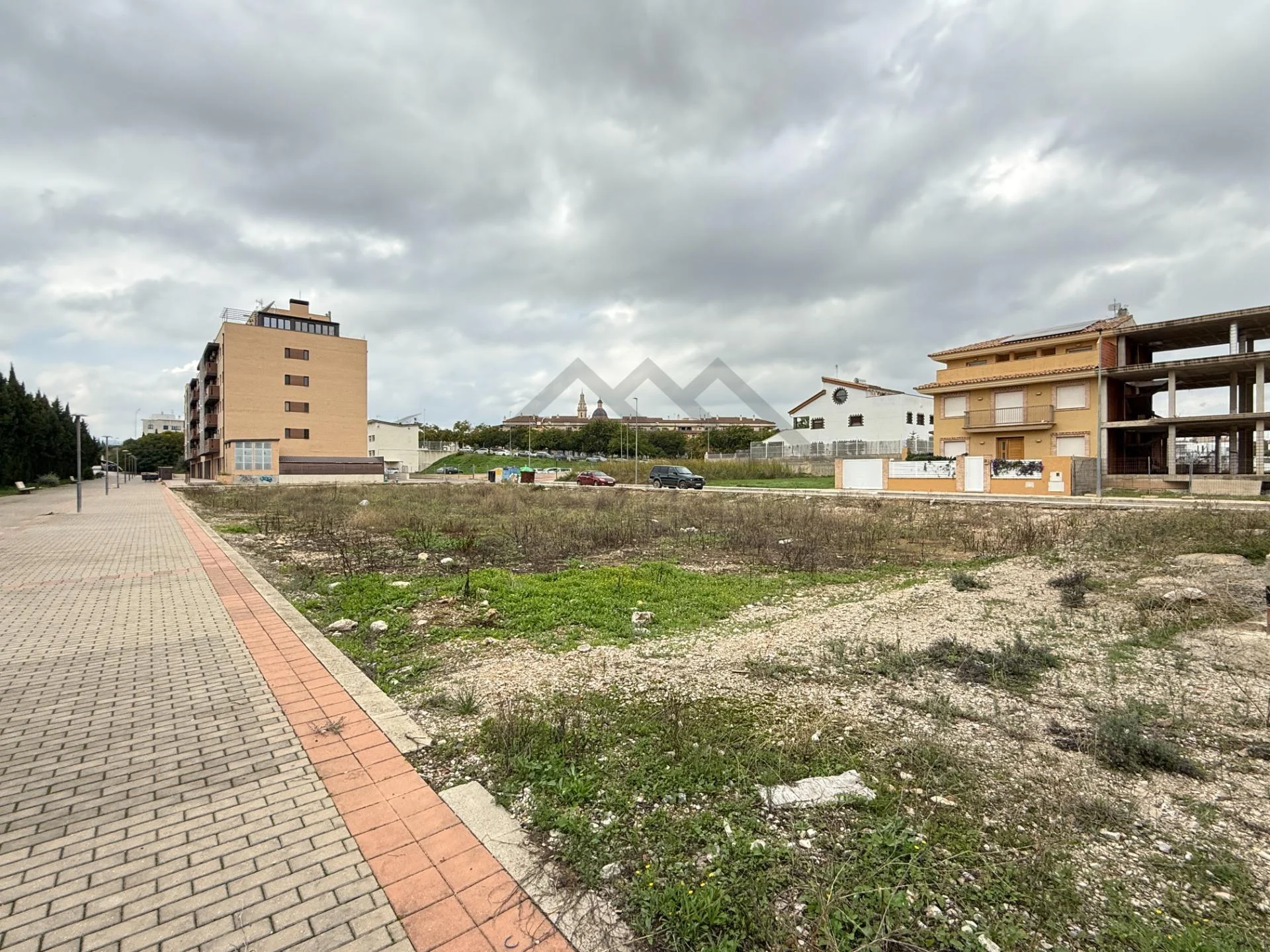 Urban development plot in Cheste, 1,508 m²