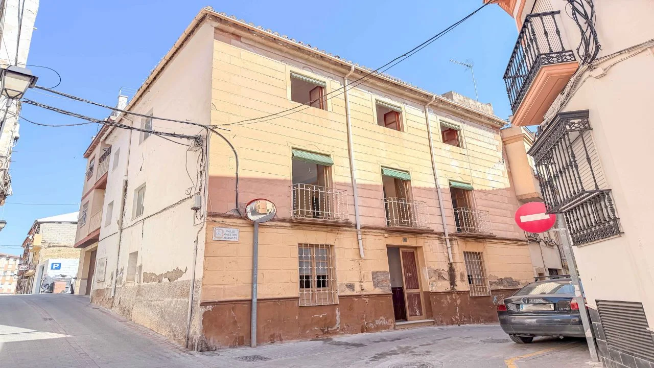 Casa céntrica en Loja con 12 dormitorios