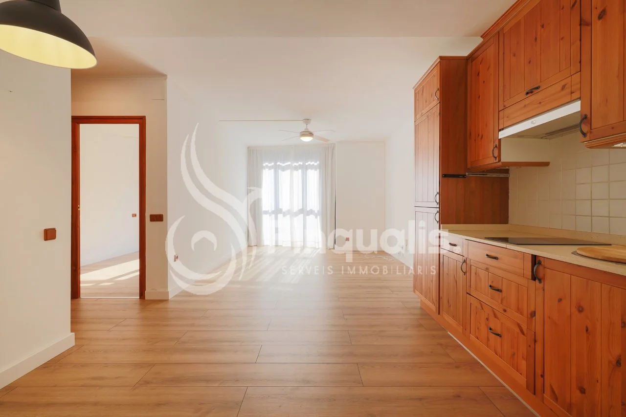 Piso de un dormitorio con garaje y trastero