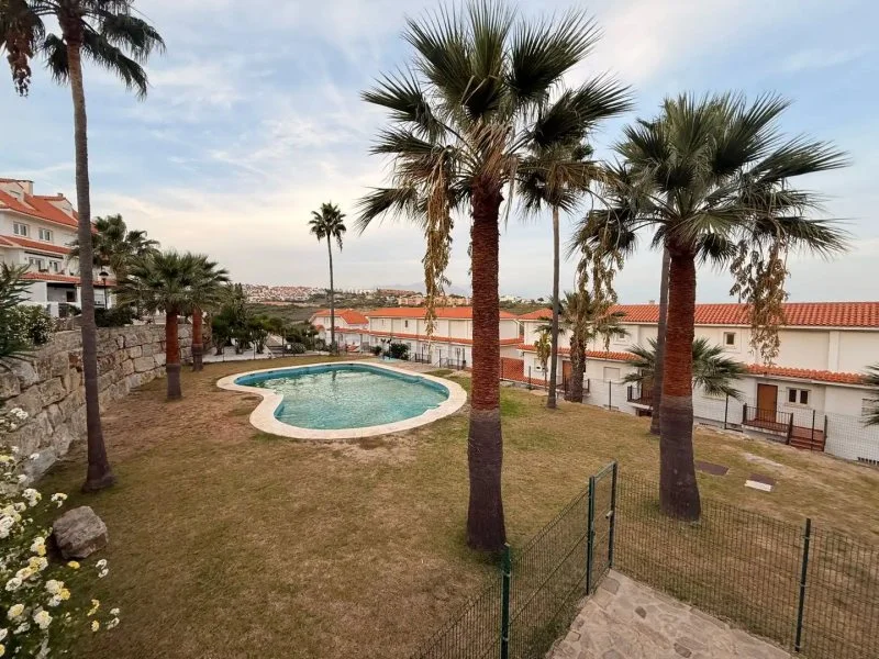 Piso en Manilva con patio de 45 m²