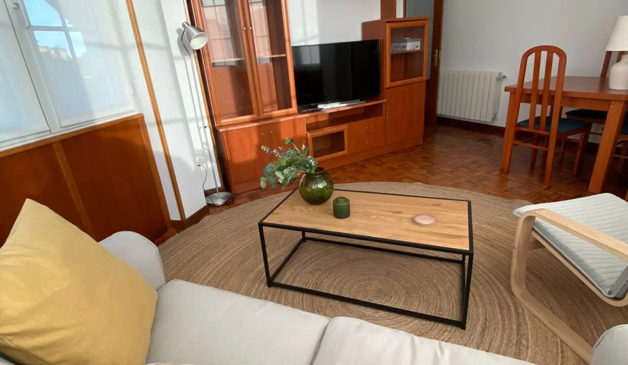 Bright San Vicente duplex, 2 bedrooms
