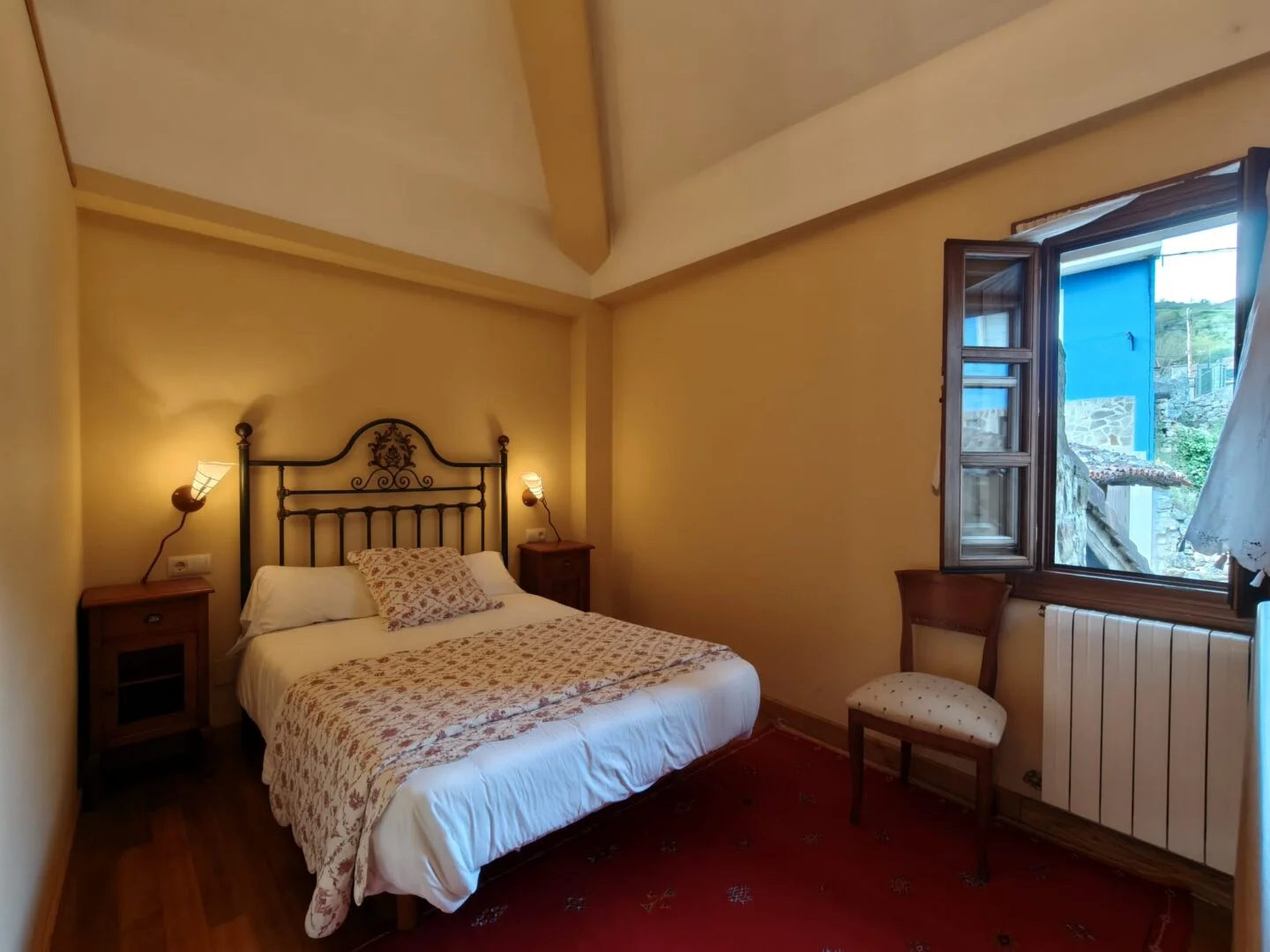 Quirós stone house with jacuzzi