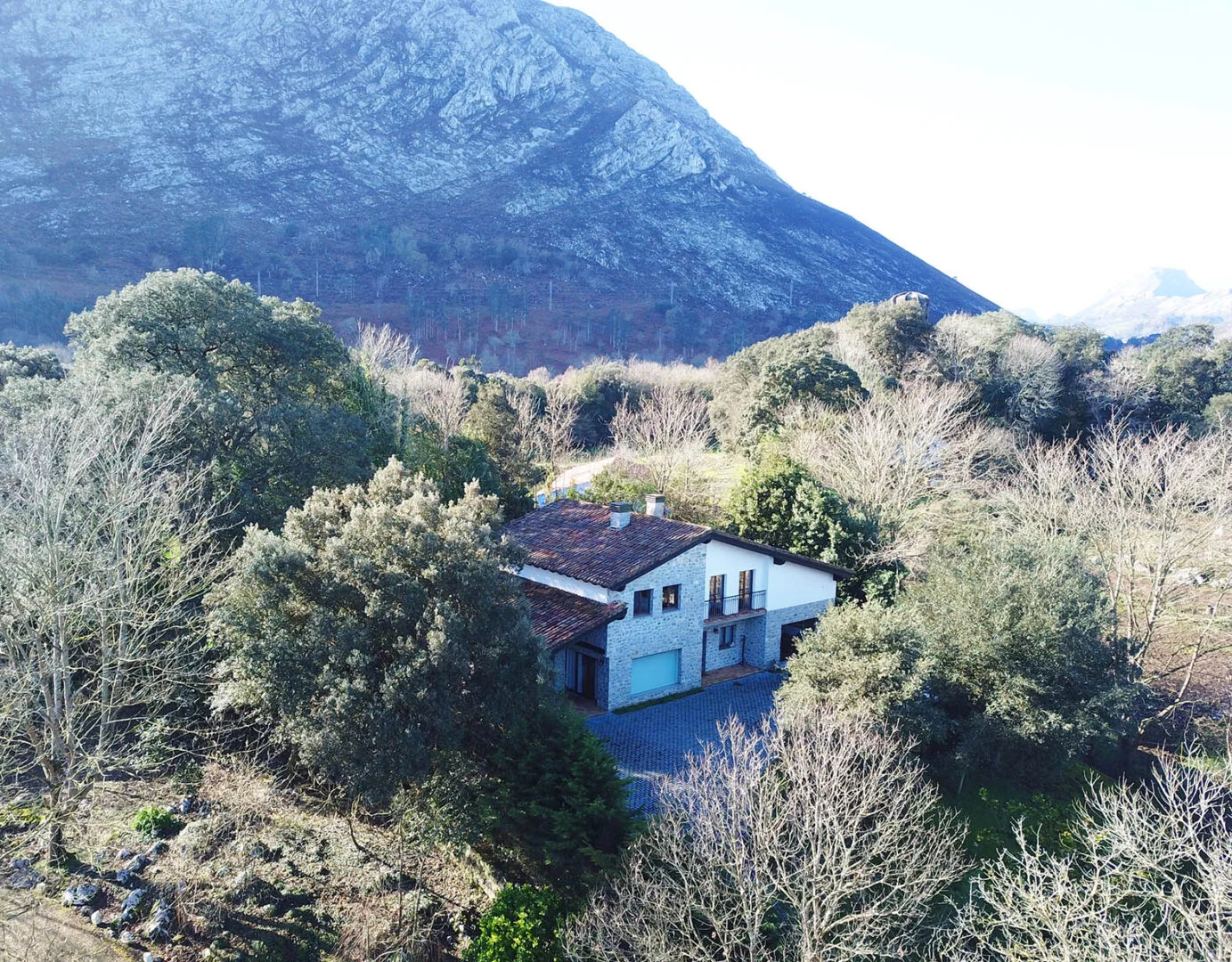 Coastal chalet near Llanes, 7 bedrooms