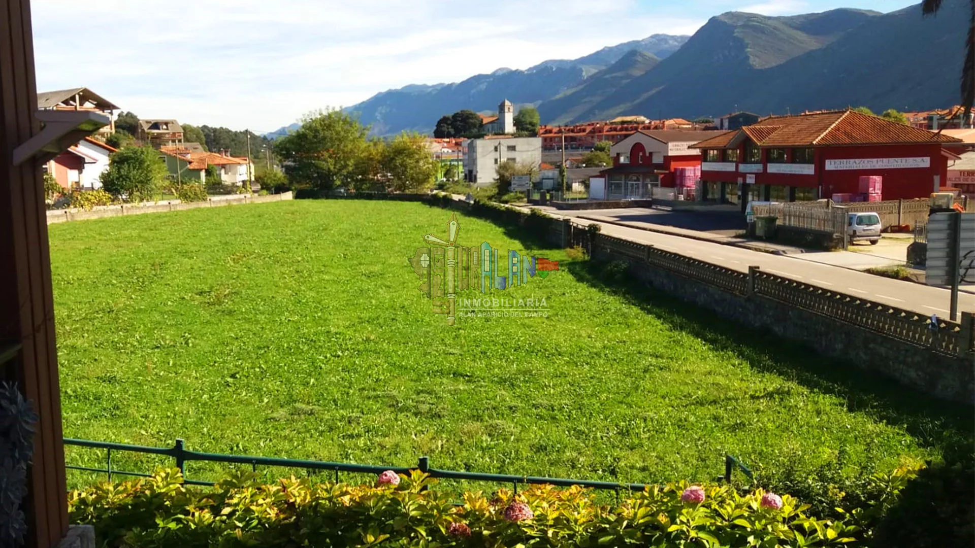 Large Llanes land plot, 3,800 m²