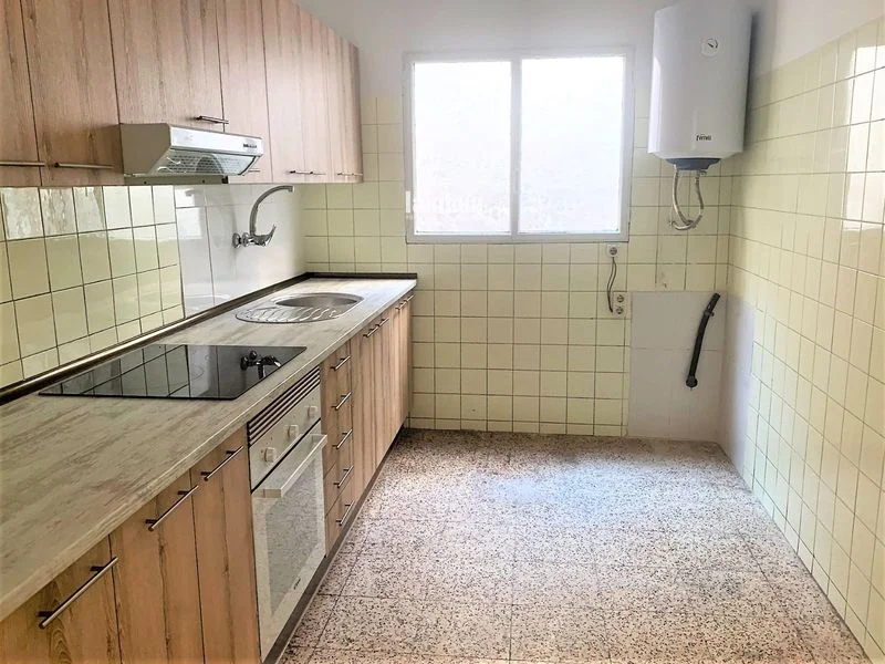 Central flat with three bedrooms