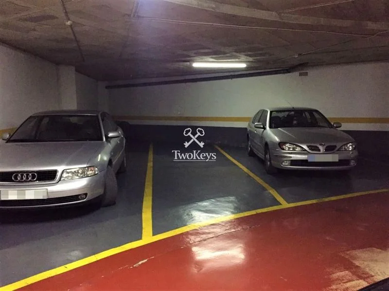Parking space in La Salut, Badalona
