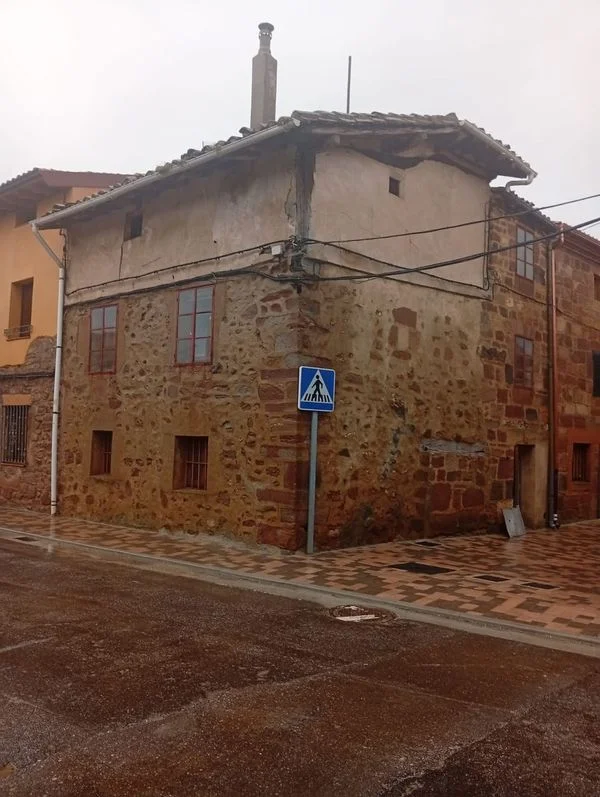 Rural village house with renovation upside