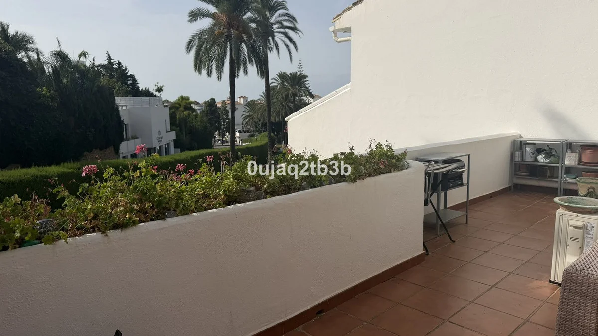 Apartamento para reformar cerca de Puerto Banús