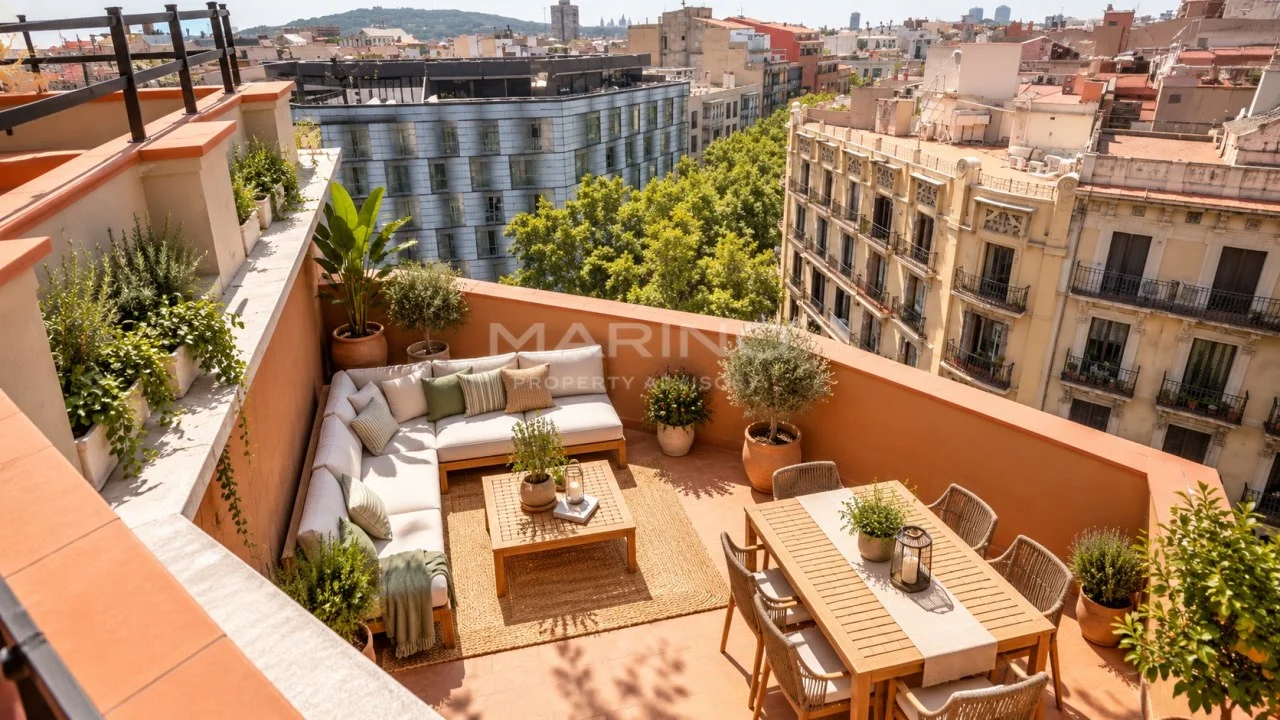 Ático en Eixample con terraza privada