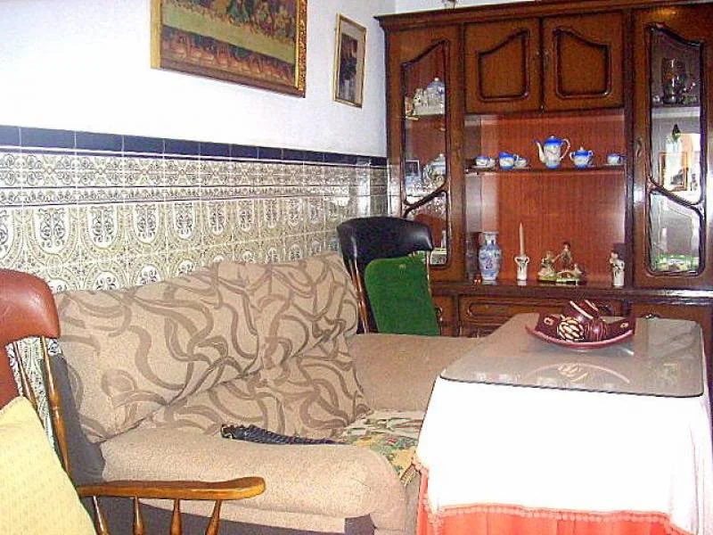 Centre duplex with four bedrooms