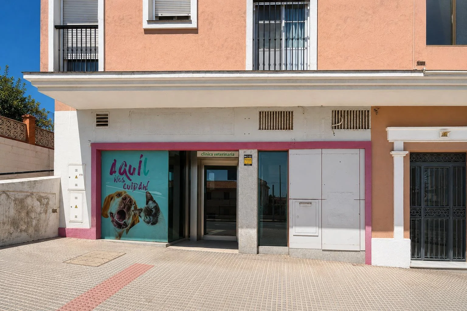 Partitioned commercial unit, 10 rooms