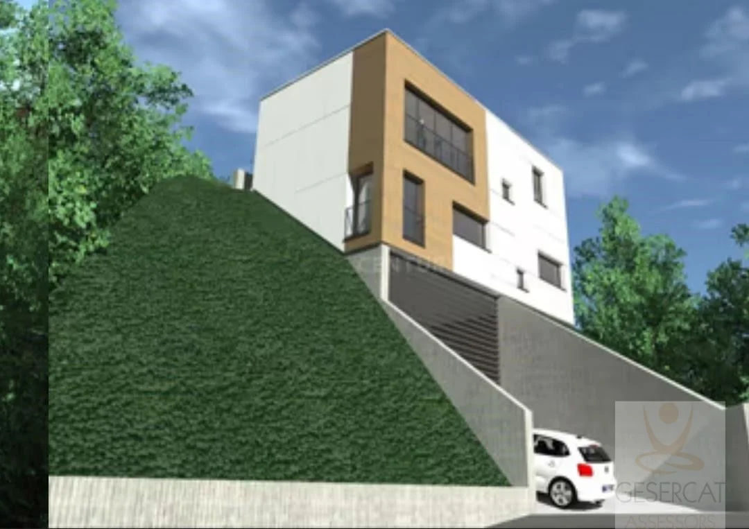 Terrassa plot with executive project