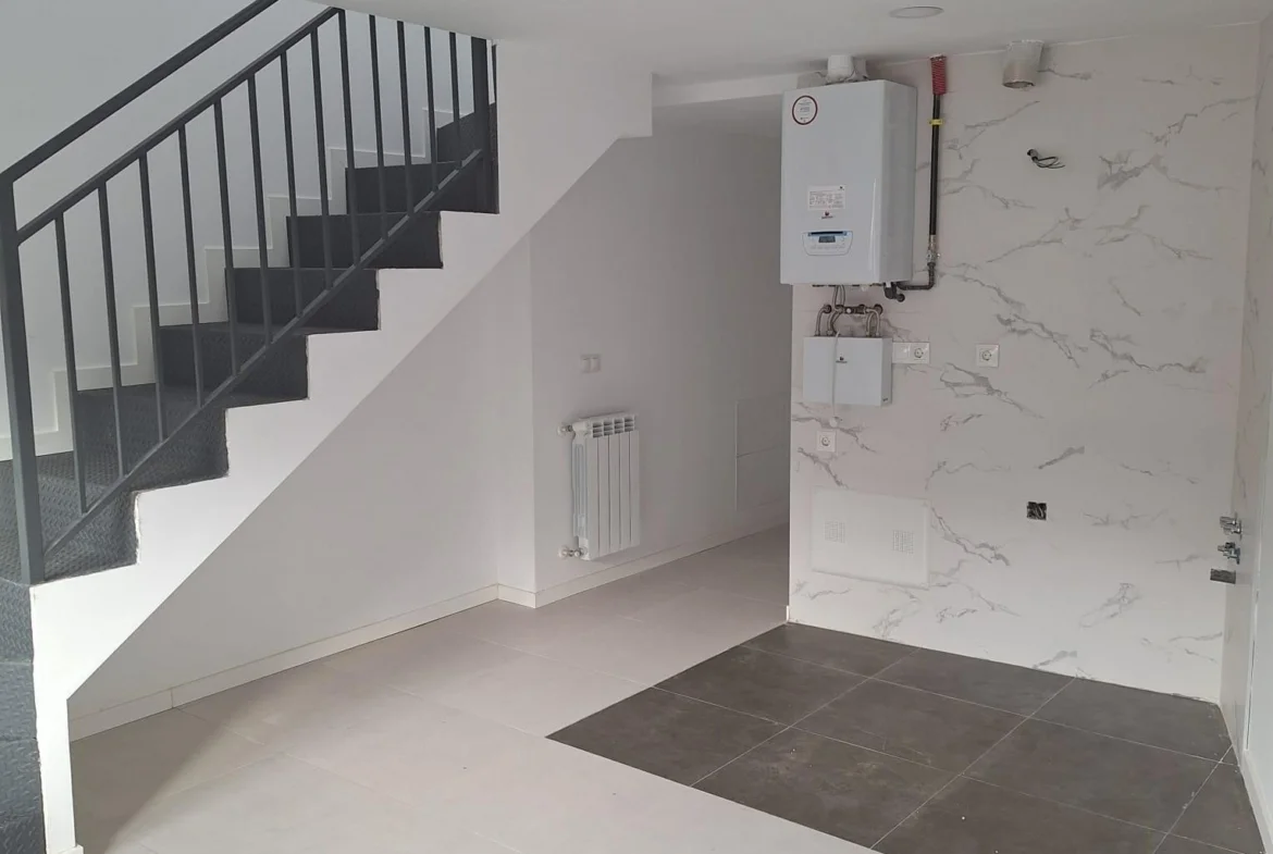 New building in Pozuelo, 332 m²